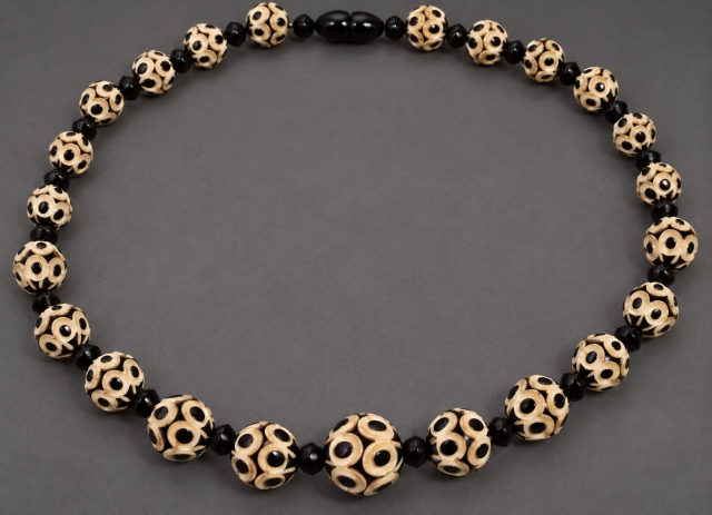 vintage black/cream vegetable ivory necklace